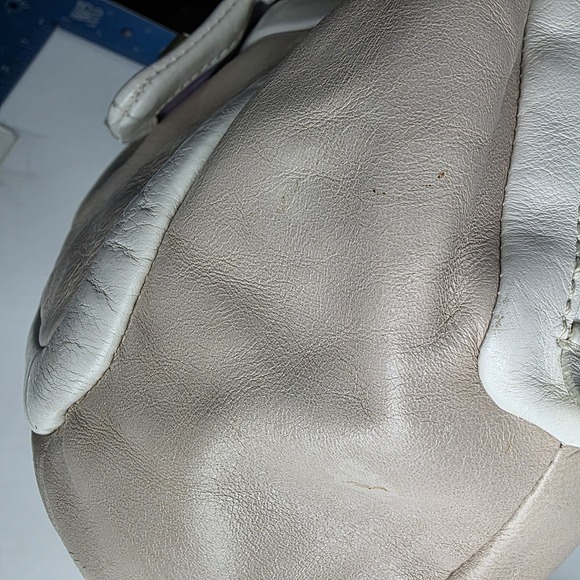 Coach Cricket Leather Tote Shoulder Bag Satchel Purse Medium White Tan Beige - Picture 16 of 16